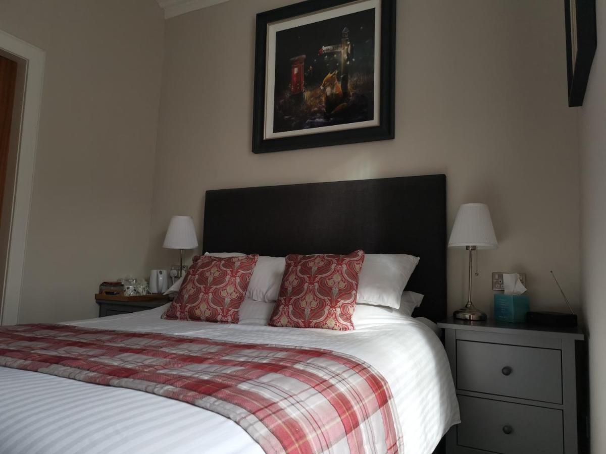 Munro Guest House Стърлинг Екстериор снимка