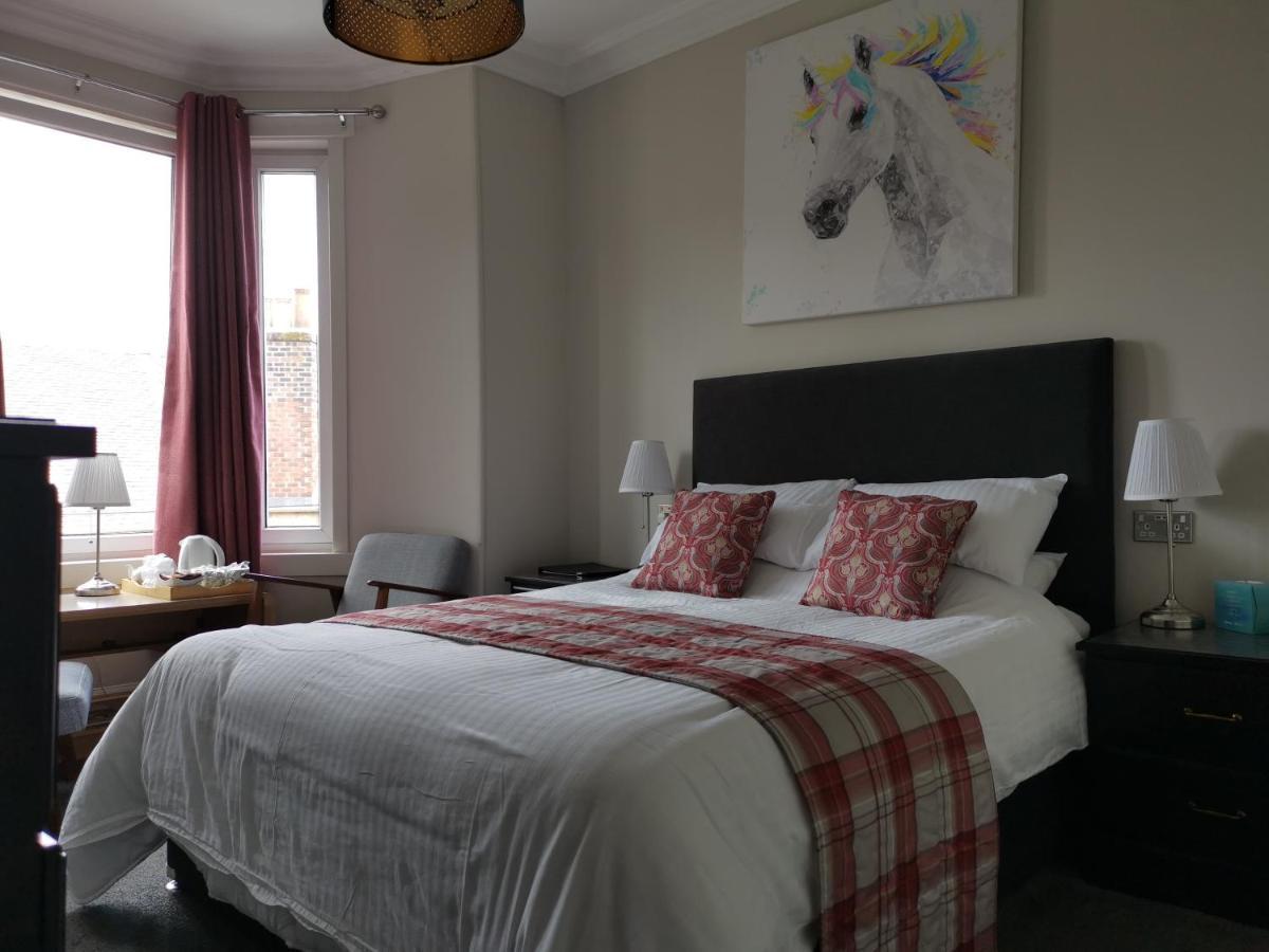Munro Guest House Стърлинг Екстериор снимка