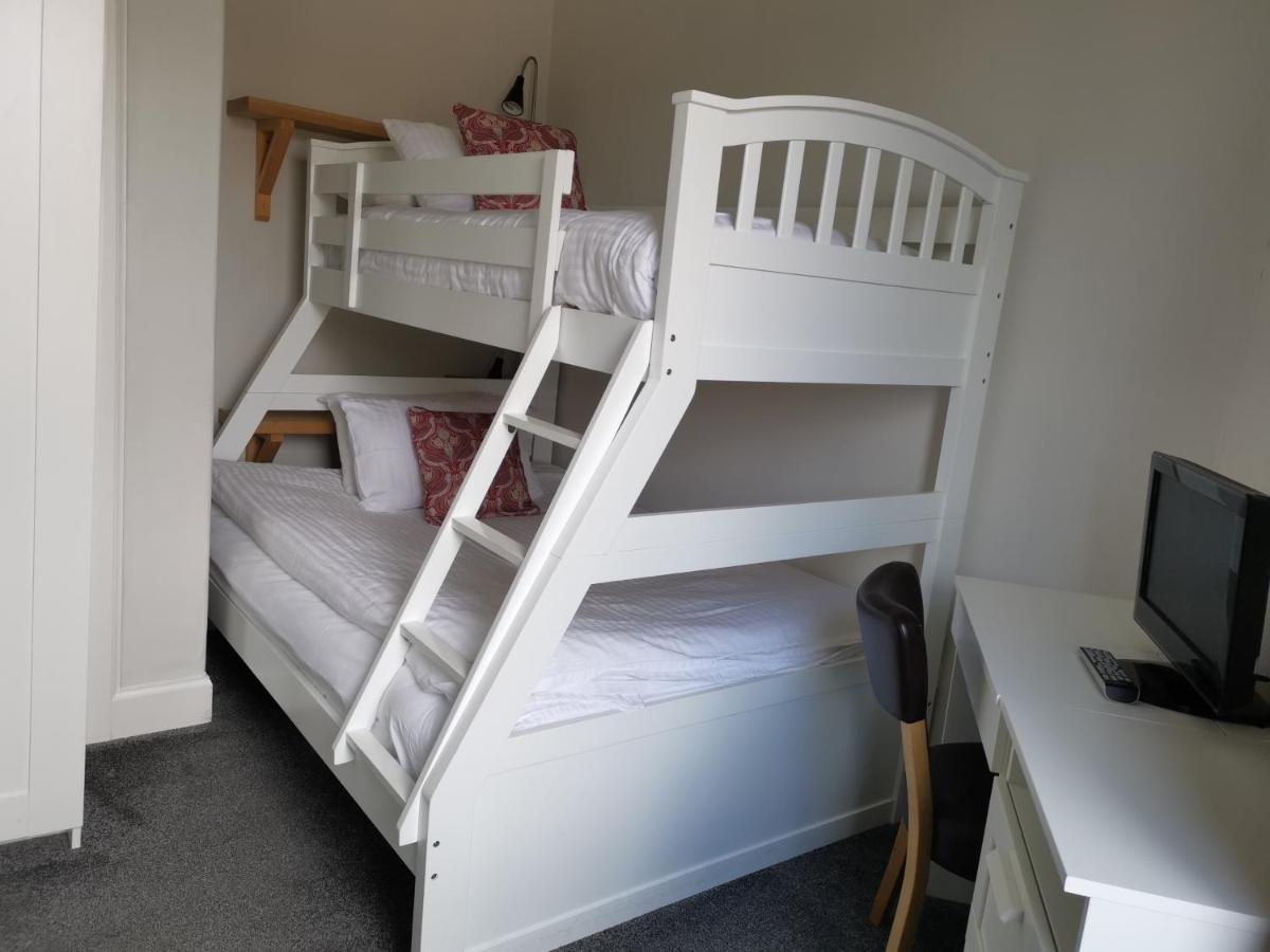 Munro Guest House Стърлинг Екстериор снимка