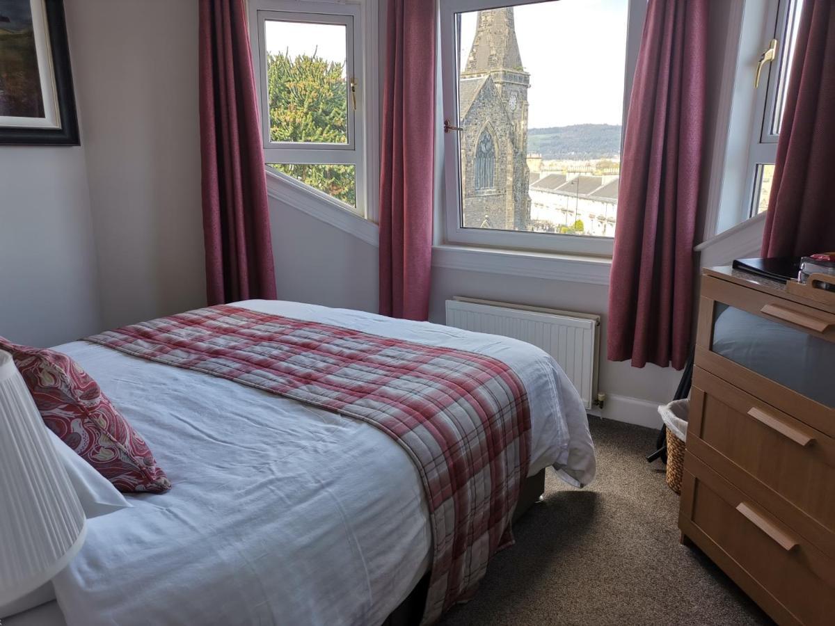 Munro Guest House Стърлинг Екстериор снимка