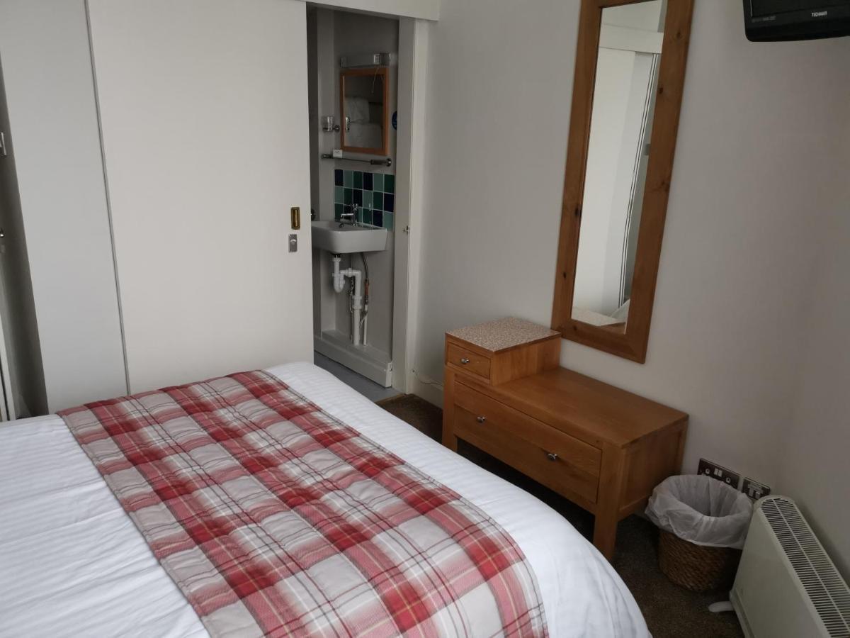 Munro Guest House Стърлинг Екстериор снимка