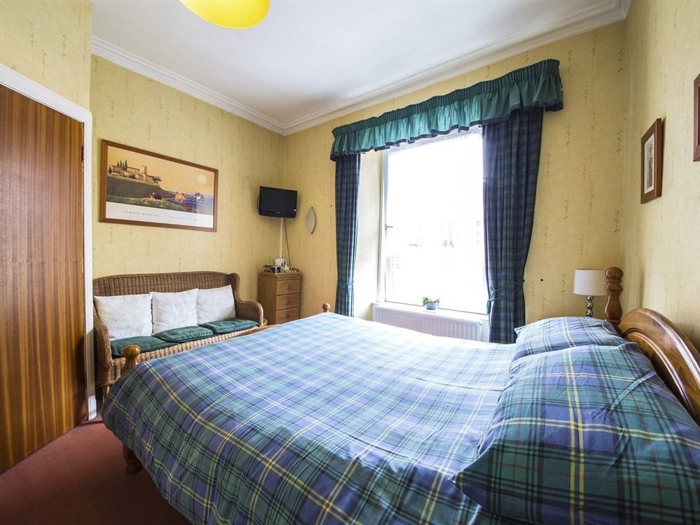 Munro Guest House Стърлинг Екстериор снимка
